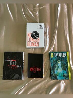 Junji Ito Horror Manga Bundle — 4 Books — Gyo Uzumaki No Longer Human Tombs